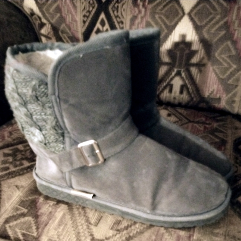 Muk Luks Boots